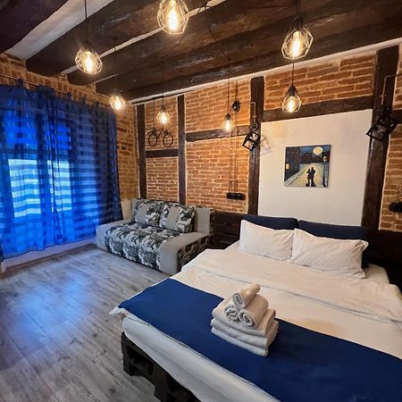 Apartamento Cozy Loft В Самому Центрі Львова Exterior foto