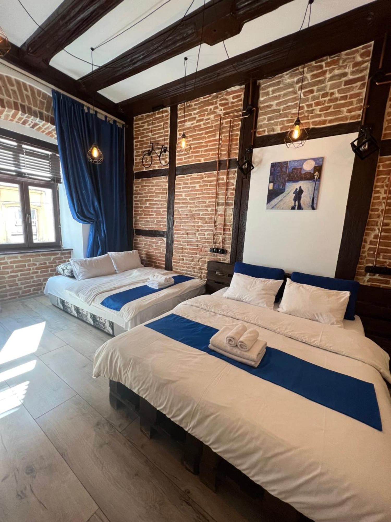 Apartamento Cozy Loft В Самому Центрі Львова Exterior foto